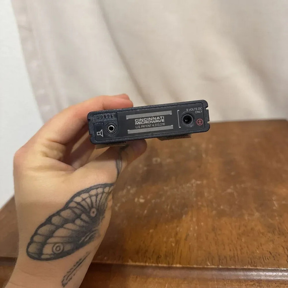 Vintage Passport Radar Detector By Cincinnati Microwave Powers On!! - Picture 9 of 9